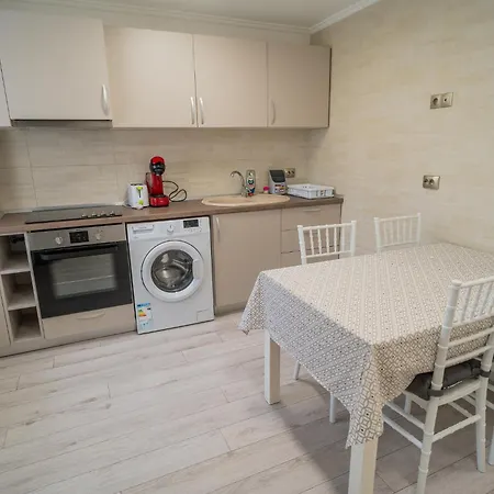 Apartment Luxury 2br On Decebal Avenue Bucharest