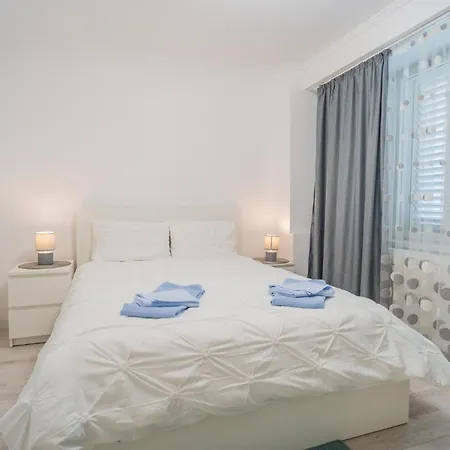 Luxury 2br On Decebal Avenue Bucharest