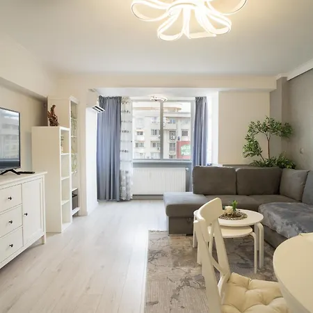 Luxury 2br On Decebal Avenue Apartman