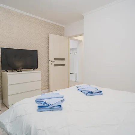 Luxury 2br On Decebal Avenue * Bucharest