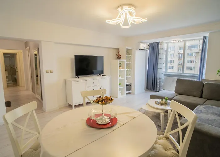 Appartement Luxury 2br On Decebal Avenue *