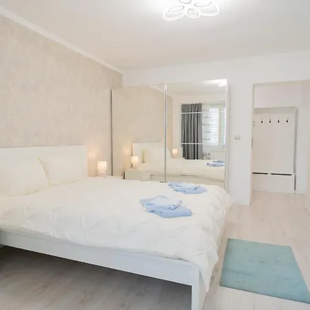 Luxury 2br On Decebal Avenue Appartement Bucarest