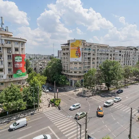 Luxury 2br On Decebal Avenue *