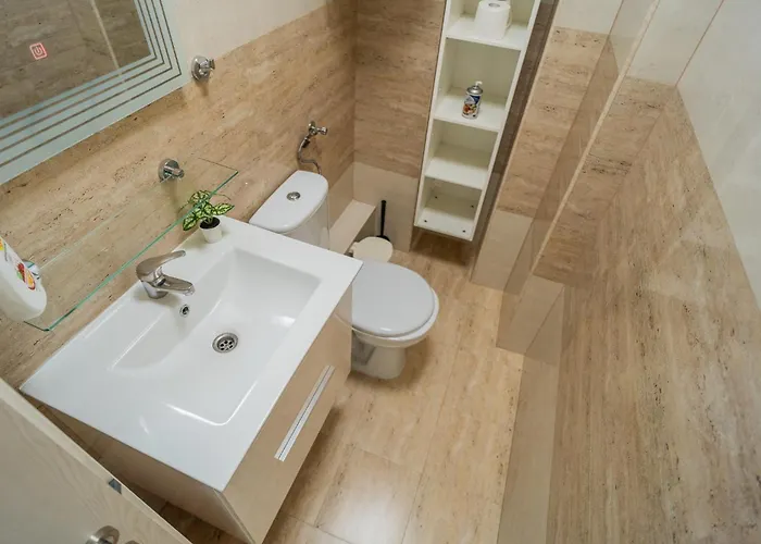 Luxury 2br On Decebal Avenue Lägenhet