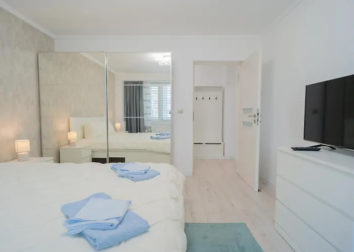 Luxury 2br On Decebal Avenue Lägenhet *